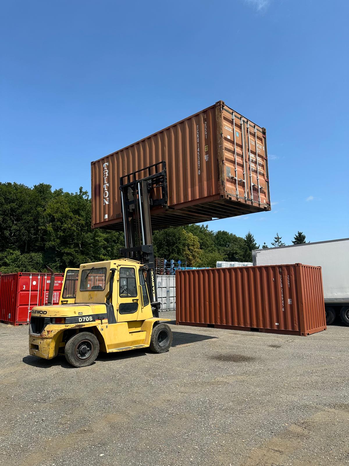 Vue de l'entrepôt logistique